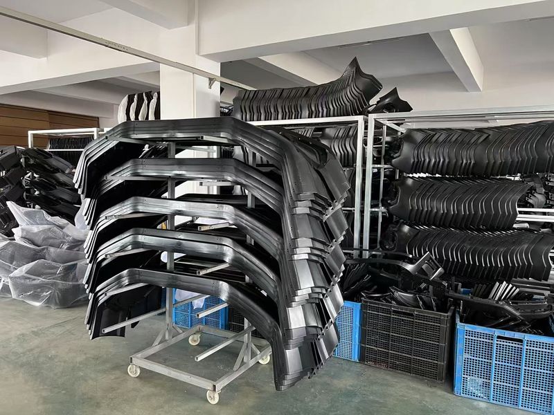 Yimi (Guangzhou) Automotive Parts Co, Ltd linia produkcyjna producenta