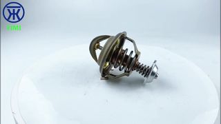 Termostat silnika 1-13770085-0 1137700850 Do ciężarówek ISUZU FVR 6SA1 6SD1