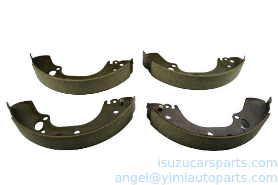 BUTY ISUZU UCS17 4ZE1 TFS4*4 BRK RR 8971911080 8971132180