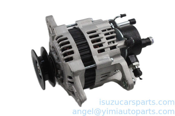 Części silnika Isuzu NKR77 4KH1 4JH1 Generator ASM 8972402701