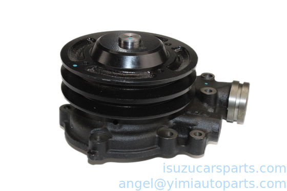 Czarne części silnika Isuzu 6HE1 773-0 Pompa wodna 8976027730 8943956560