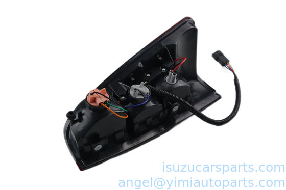 LAMPA ISUZU DMAX 2007 ASM RR CO LH 8973756071