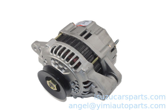Standardowe części samochodowe ISUZU TFR16 4ZD1 4ZE1 Generator ASM 8944728170