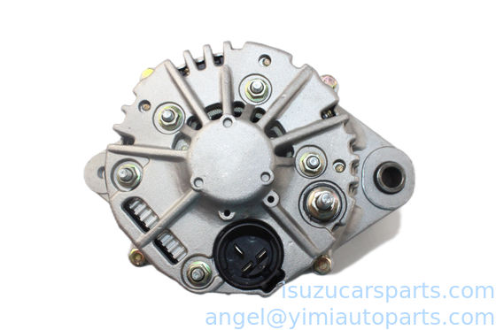 Standardowe części samochodowe ISUZU TFR16 4ZD1 4ZE1 Generator ASM 8944728170