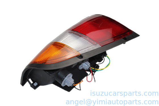 ISUZU TFR17 Światło tylne ASM L 8971144501