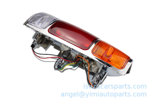 ISUZU UCR TFR2000 Światło tylne ASM R 8970687401
