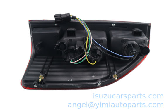 ISUZU DMAX 2002 Światło tylne ASM L 8972347501