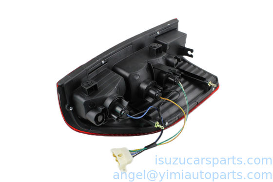 ISUZU DMAX 2002 LAMPA ZAPADNA ASM R 8972347490 8973601430 8973641140 8973680940 8980233590