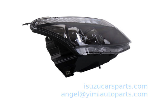 ISUZU DMAX 2012 GŁOWNA LAMPA R 8981253820
