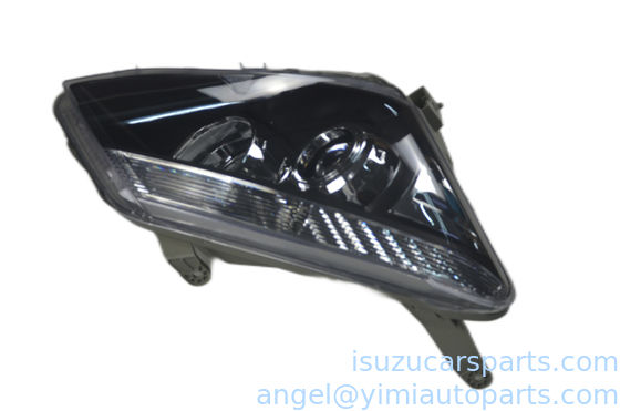 ISUZU DMAX 2012 LAMPA GŁOWA R (LED) 8981253821