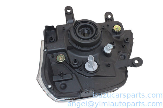 ISUZU DMAX 2002 LAMPA ASM GŁOWICA PRAWA 8972374950 8973648010