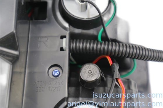 ISUZU DMAX2015 LAMPKA ZAPADNA ASM R ((LED) MROŻY MROKY 8982330920