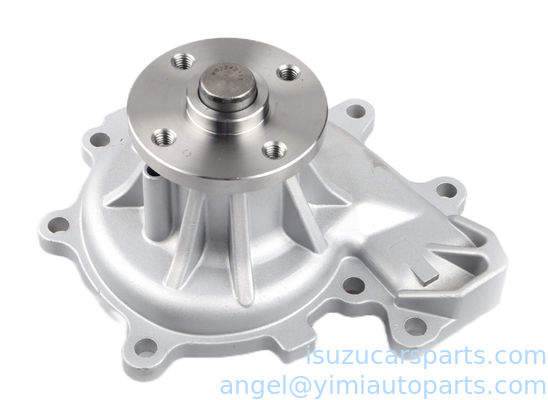 Pojazd ISUZU NPR 700P 4HE1 4HK1 4HF1 Pompa wodna 8973333610