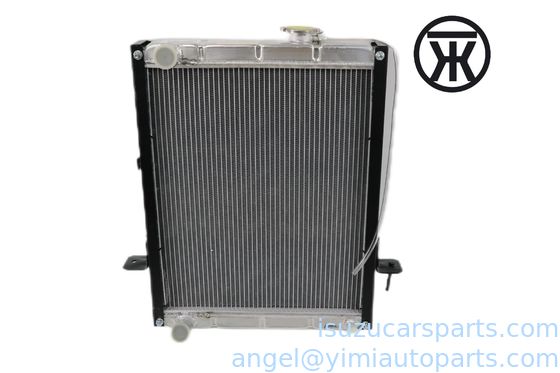 Wysokiej wydajności radiator 4HG1 ISUZU NPR 8971771930